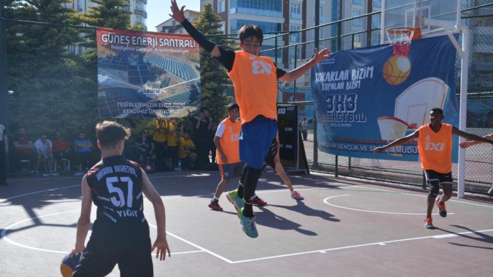 Kırşehir’de 3×3 Basketbol Gençlik Kupası düzenlendi